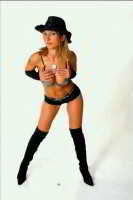 stripteaseuse paris sharonne