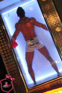 Stripteaseur-Mons-Valentin