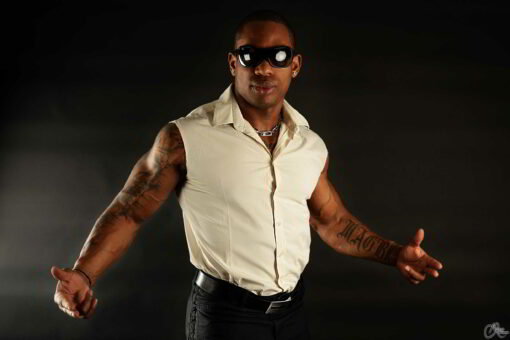 stripteaseur anthony sisko