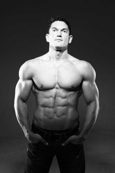 stripteaseur mulhouse manu