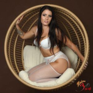 Stripteaseuse Lyon Katarina ( 69 - Rhone )