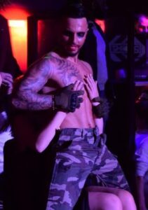 Stripteaseur Corbeil-Essonnes Enzo 91 ( Essone )3