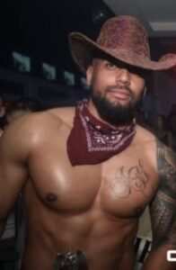 Stripteaseur Mérignac James 33 ( Gironde )