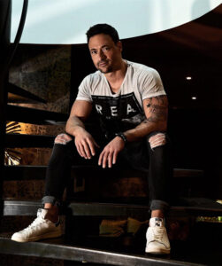 Stripteaseur Mulhouse Brandon 68 ( Haut-Rhin )