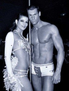 Stripteaseur Angers Néo Mayenne , La Roche-sur-Yon , Rennes , Baugé