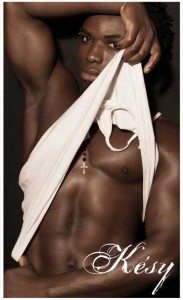 Stripteaseur Nantes Kezi Segré Laval Le Mans